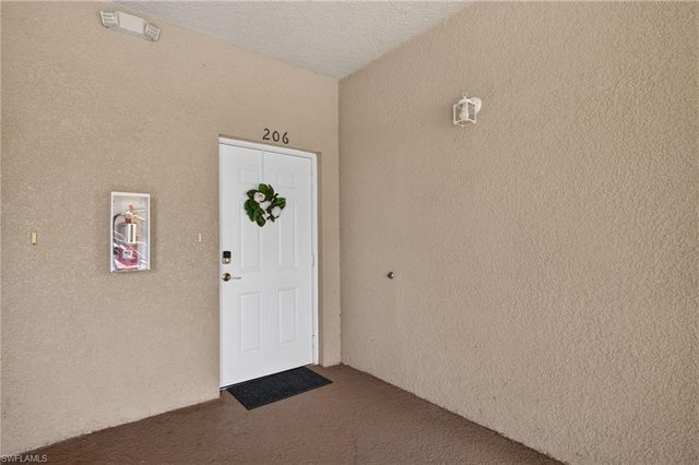 1149 Winding Pines CIR 206, Cape Coral, FL 33909