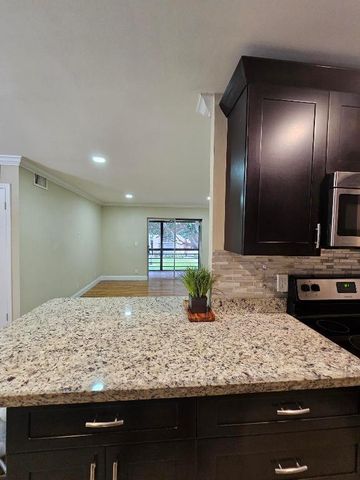 1271 NW 13th Street 460e, Boca Raton, FL 33486