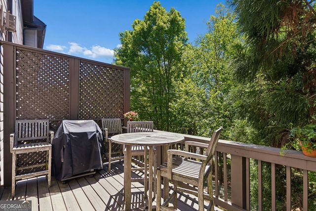 2690 Rivers Edge Drive NE, Atlanta, GA 30324