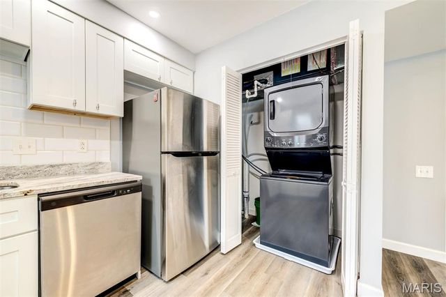 3126 Carnaby Lane C, Bridgeton, MO 63044