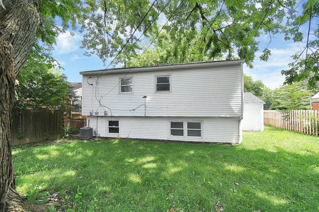 1609 Courtright Road, Columbus, OH 43227