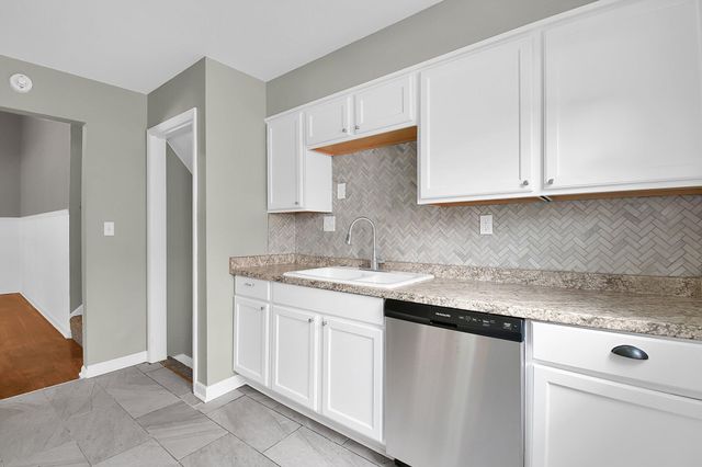 1609 Courtright Road, Columbus, OH 43227
