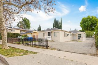 13812 Oxnard, Van Nuys, CA 91401