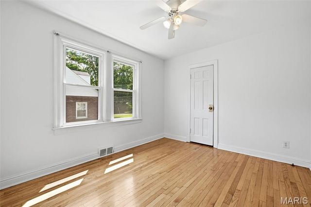 2 S Dellwood Avenue, Dellwood, MO 63135
