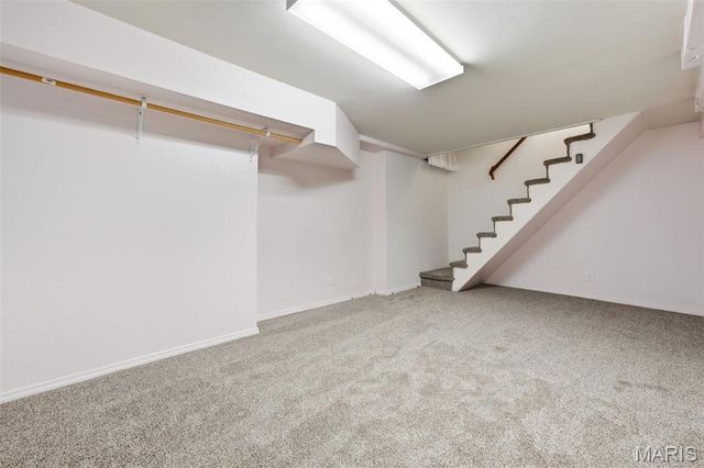 2 S Dellwood Avenue, Dellwood, MO 63135