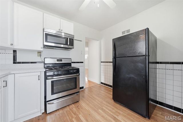 2 S Dellwood Avenue, Dellwood, MO 63135