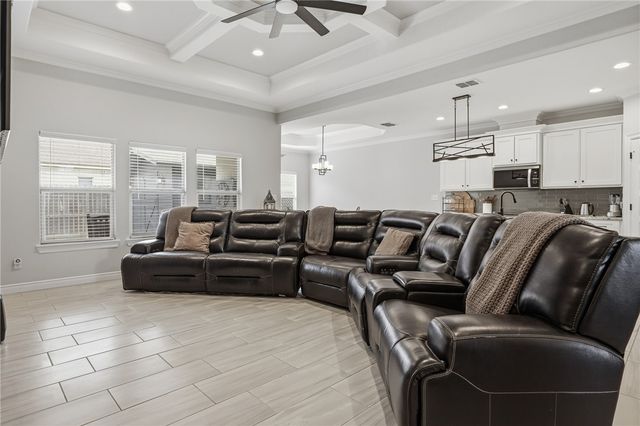 19 Willow Bend St. St, Corpus Christi, TX 78413