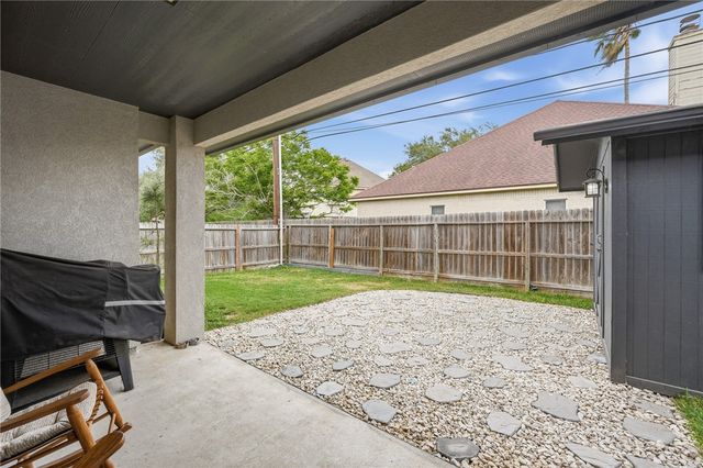 19 Willow Bend St. St, Corpus Christi, TX 78413