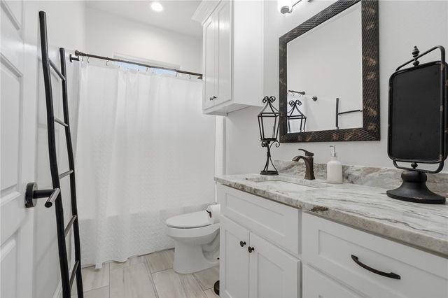 19 Willow Bend St. St, Corpus Christi, TX 78413
