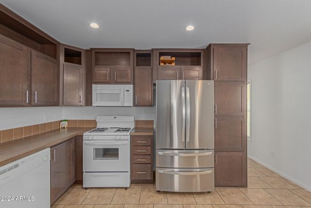 5201 W CAMELBACK Road A187, Phoenix, AZ 85031