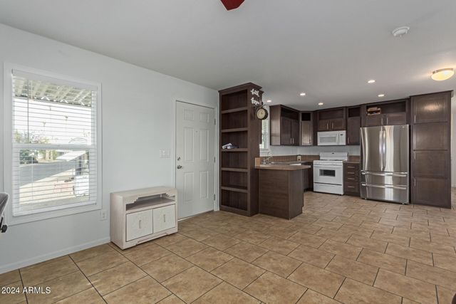 5201 W CAMELBACK Road A187, Phoenix, AZ 85031