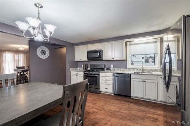 247 Le Havre Drive, Cheektowaga, NY 14227