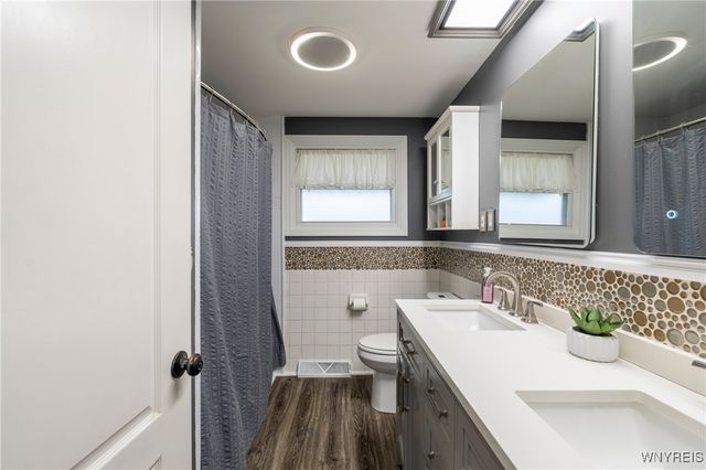 247 Le Havre Drive, Cheektowaga, NY 14227