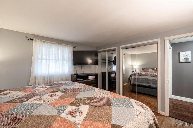 247 Le Havre Drive, Cheektowaga, NY 14227