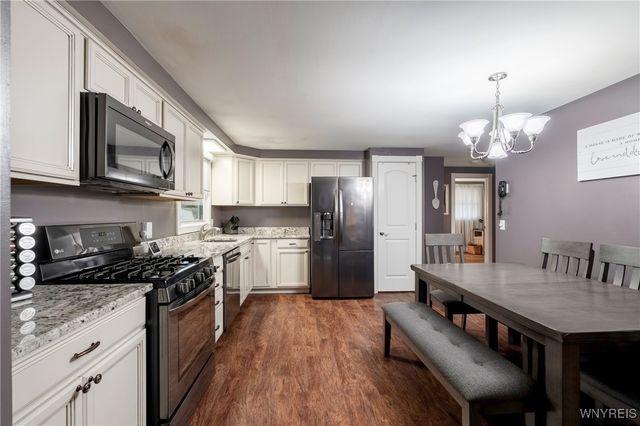 247 Le Havre Drive, Cheektowaga, NY 14227