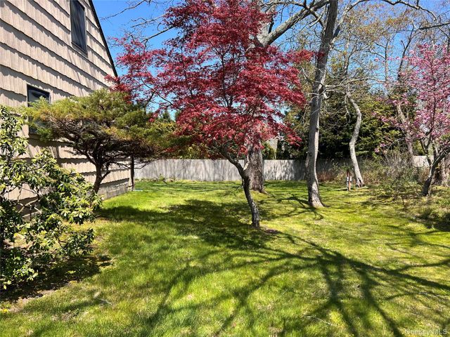 27 W Tiana Road A, Hampton Bays, NY 11946