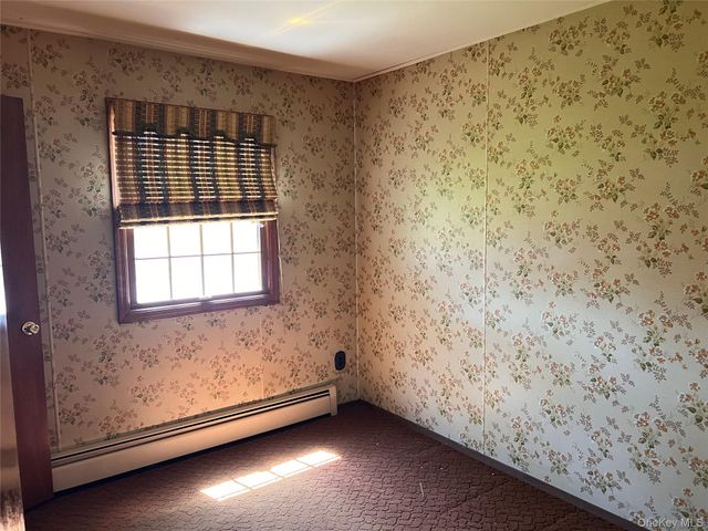 27 W Tiana Road A, Hampton Bays, NY 11946