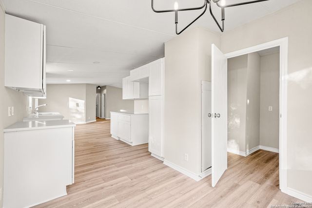 5246 SAVANNAH WAY, Von Ormy, TX 78073