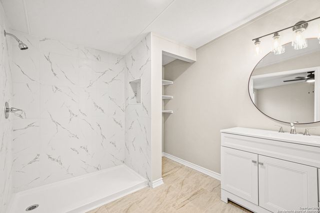 5246 SAVANNAH WAY, Von Ormy, TX 78073