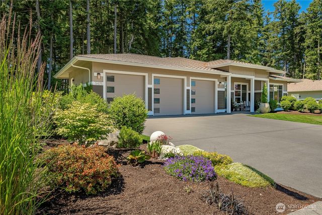 5475 Wood Duck Loop, Blaine, WA 98230