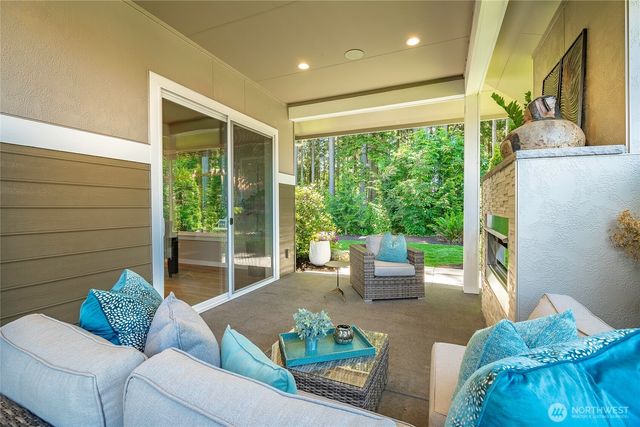 5475 Wood Duck Loop, Blaine, WA 98230