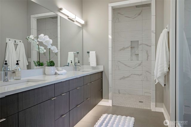 5475 Wood Duck Loop, Blaine, WA 98230