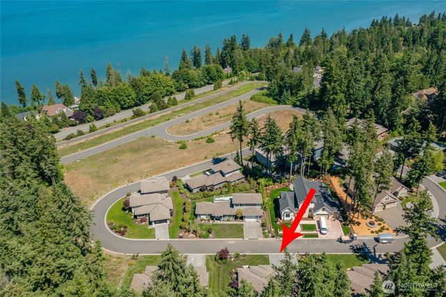 5475 Wood Duck Loop, Blaine, WA 98230