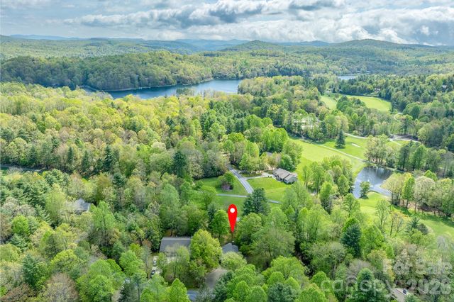 22 Dalonigei Court, Brevard, NC 28712