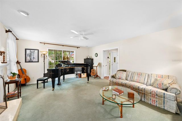 2132 PALM VISTA DRIVE, Apopka, FL 32712