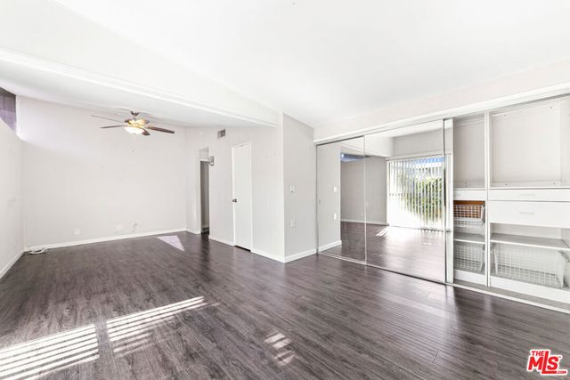 16320 Gledhill Street, North Hills, CA 91343