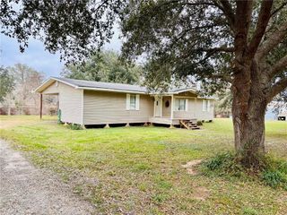 4519 451 Highway, Moreauville, LA 71355
