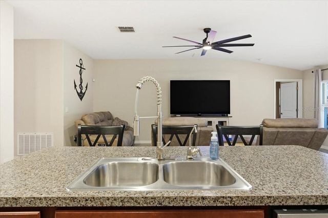 936 ZONE TAILED HAWK PLACE, Ruskin, FL 33570