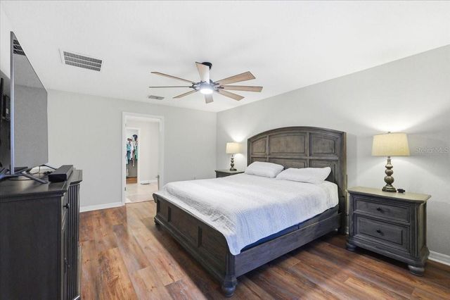 936 ZONE TAILED HAWK PLACE, Ruskin, FL 33570