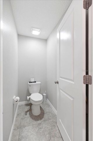 936 ZONE TAILED HAWK PLACE, Ruskin, FL 33570