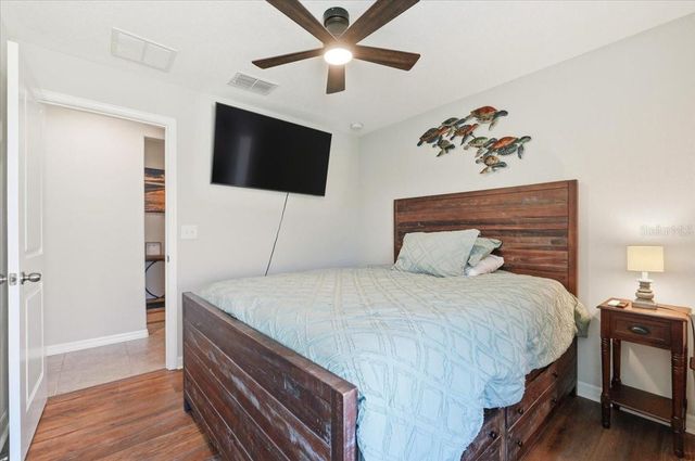 936 ZONE TAILED HAWK PLACE, Ruskin, FL 33570