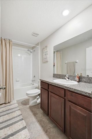 936 ZONE TAILED HAWK PLACE, Ruskin, FL 33570