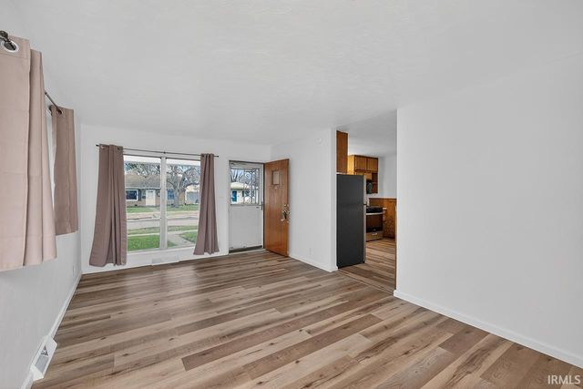 2023 Delaware Street, Mishawaka, IN 46544