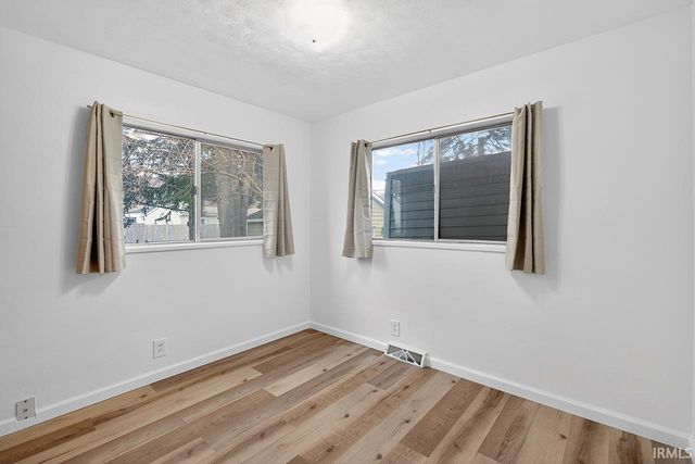 2023 Delaware Street, Mishawaka, IN 46544