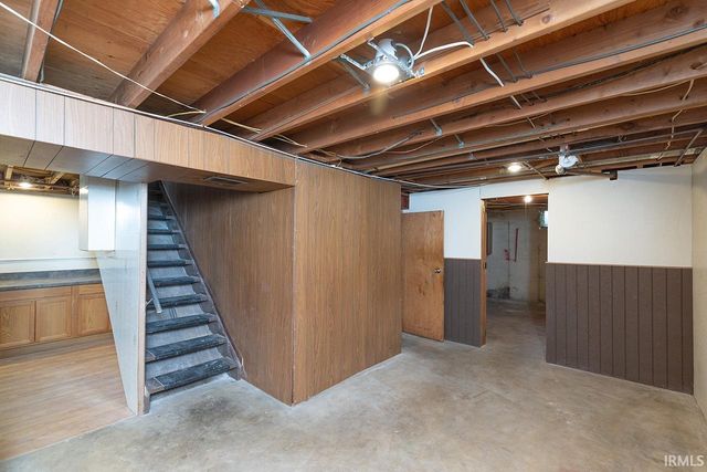 2023 Delaware Street, Mishawaka, IN 46544