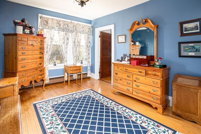 1231 Robeson St, Fall River, MA 02720