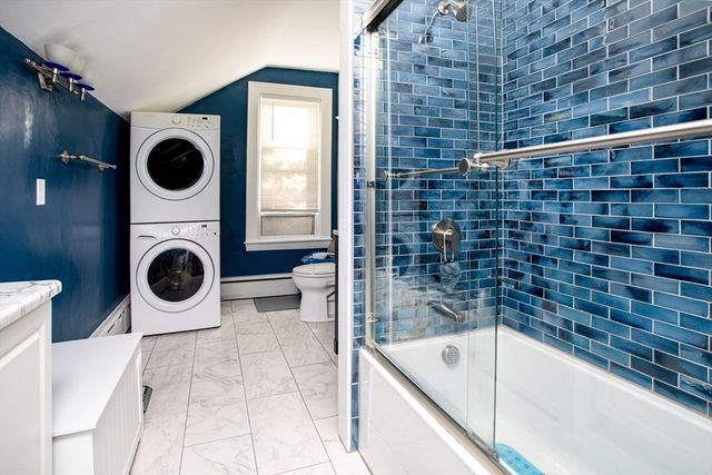 1231 Robeson St, Fall River, MA 02720