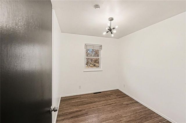 3809 E 96th Street, Kansas City, MO 64137