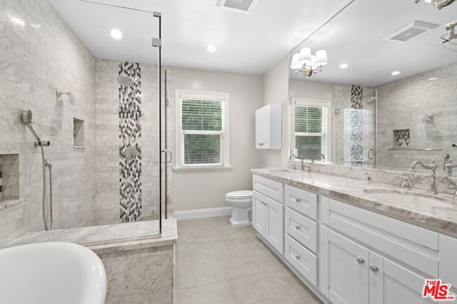 5525 Matilija Avenue, Sherman Oaks, CA 91401
