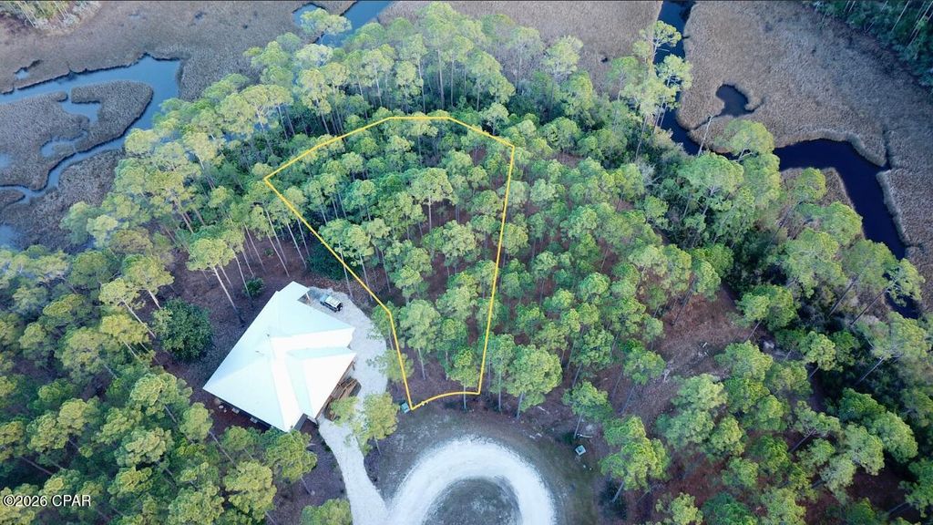 Image 3 of property listing at 8402 Deepwater Creek Lane, Panama City Beach, FL 32413