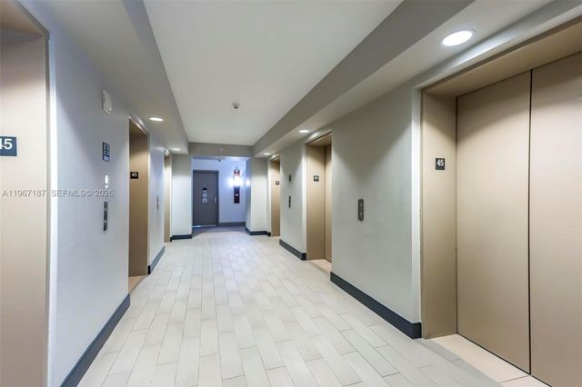 1750 N Bayshore Drive 4507, Miami, FL 33132