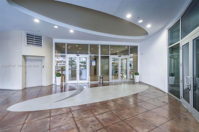 1750 N Bayshore Drive 4507, Miami, FL 33132