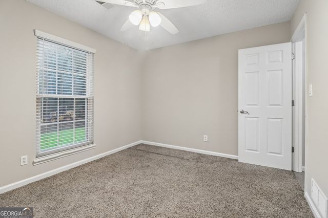 923 Bay Berry Lane, Lawrenceville, GA 30043