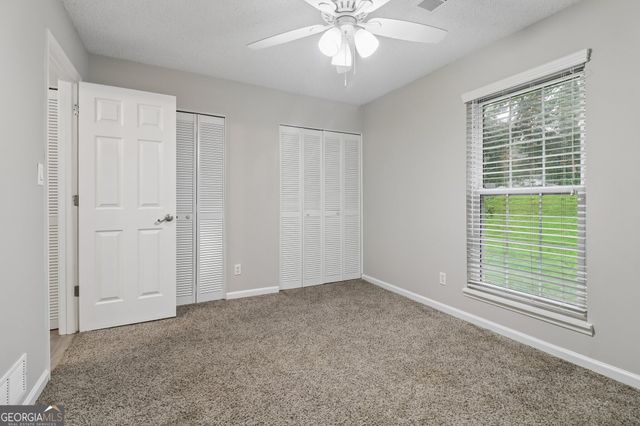 923 Bay Berry Lane, Lawrenceville, GA 30043