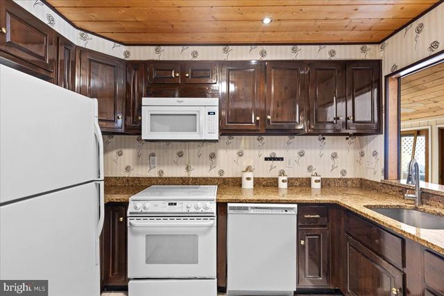 7595 SIMMS LANDING RD, Port Tobacco, MD 20677