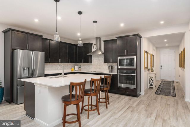 6306 BOBCAT LN, King George, VA 22485